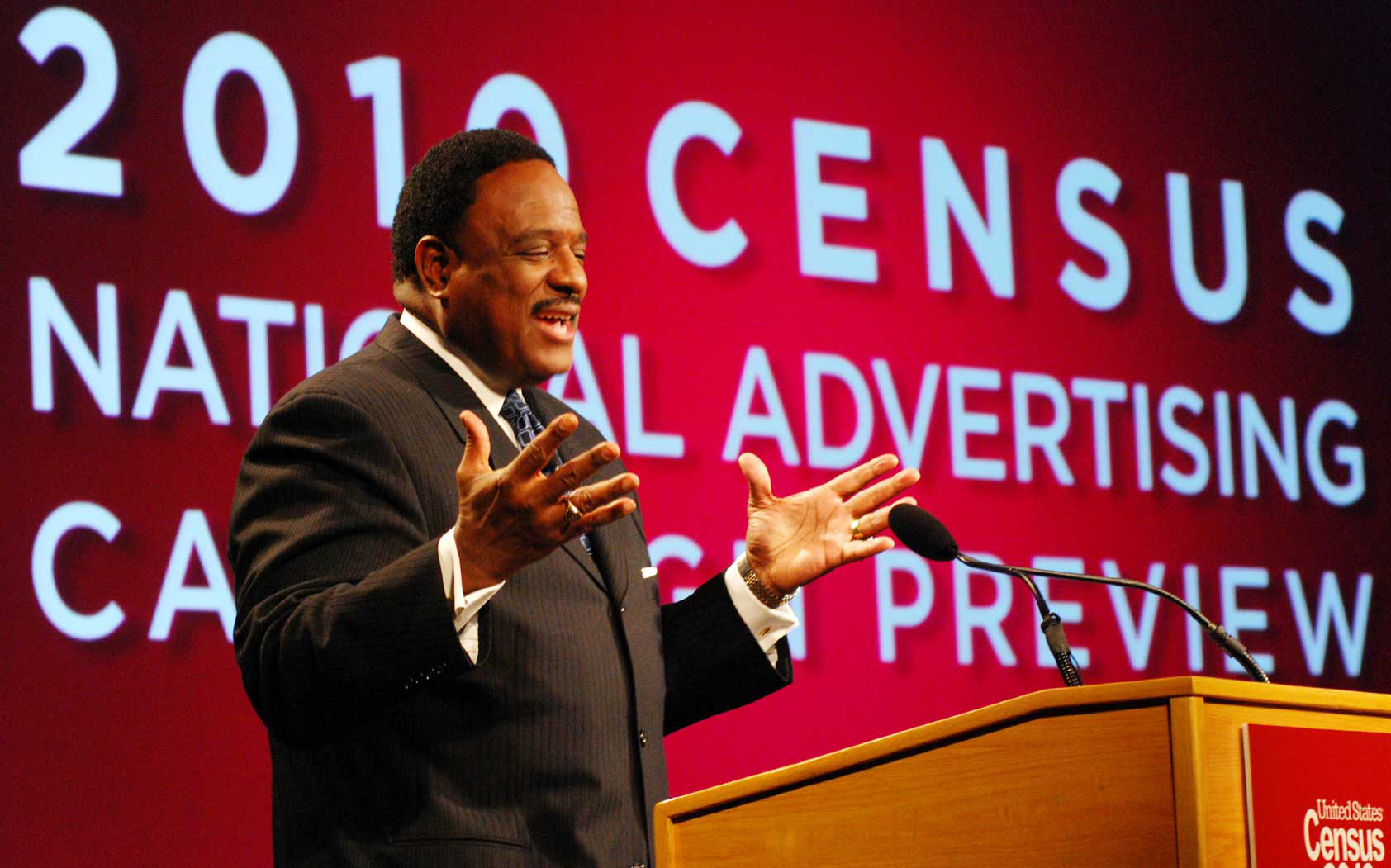 Television host James Brown participated in the U.S. Census Bureau&rsquo;s launch of the 2010 Census national advertising campaign in Washington.