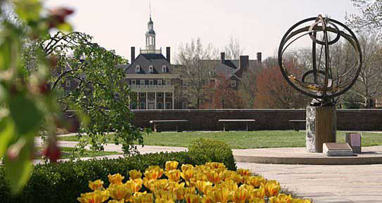 A student at Miami University of Ohio says an American Indian headdress he wore to show school spirit got him thrown out of a home football game.