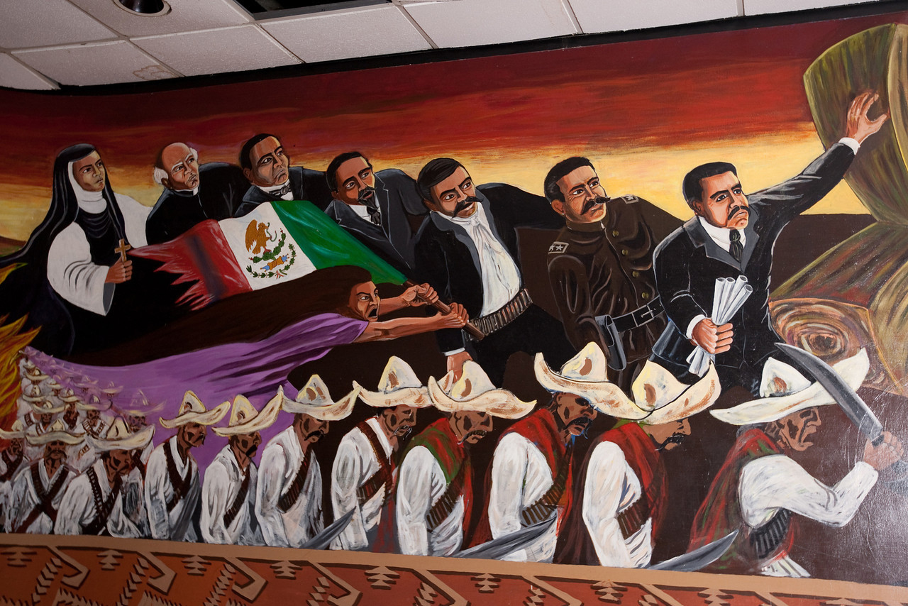 100112_chicano_mural