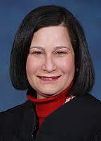 040913_Ellen_Hollander