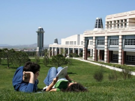 071613_College_Campus