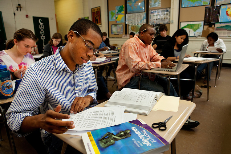 Charlotte-Mecklenburg Schools (CMS) high school students