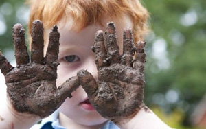 99083619-dirt-FEATURES-large_trans++1AT3Q7Sc9uaffdHBes0nLkYMapKPjdhyLnv9ax6_too