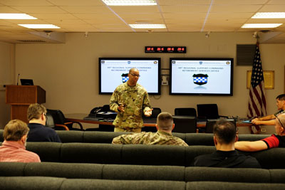 with-div-military-8-24-16-1000w_q95