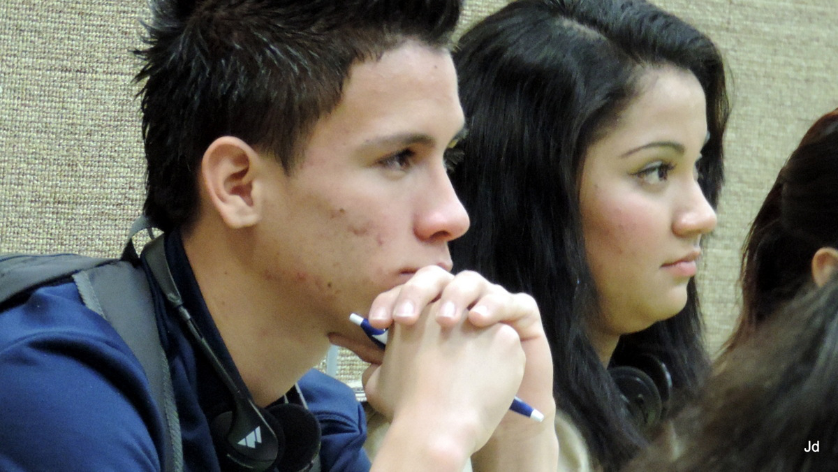 120816_hispanic_students