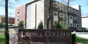 East_Hall_Lasell_College_Auburndale_MA-1-880&times;440