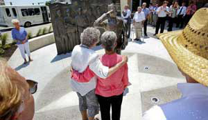 3693231_web1_15447910