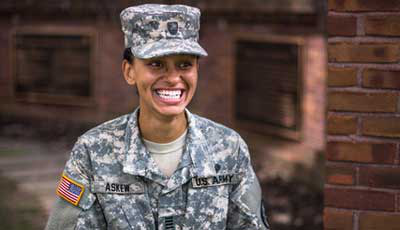 simone-askew-with-diverse-military-8-18-17