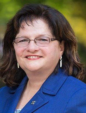 Dr. Carmen Suarez