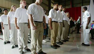 recruits-with-diverse-military-2-5-18