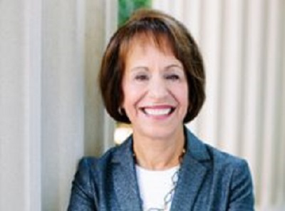 081817_Carol_Folt-237&times;300