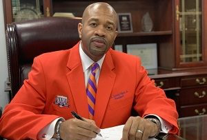 Fall-2018-Faison-Desk-Photo-Orange-300&times;225