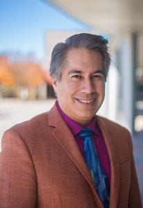 Dr. Lorenzo Candelaria