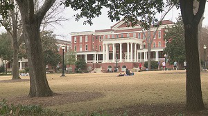 georgia COLLEGE FOOD POISONING 5P_00.00.11.27_1549507111244.png_6734626_ver1.0_640_360