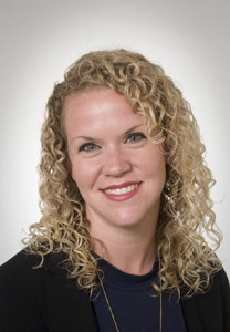 Lindsey-Reichlin-Headshot-300&times;452