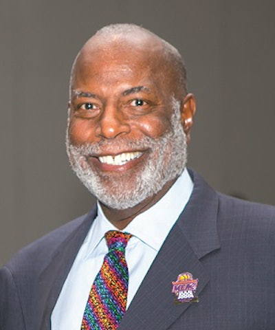 Dr. Dennis E. Thomas
