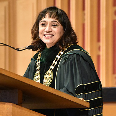 lawrence-podium_430px