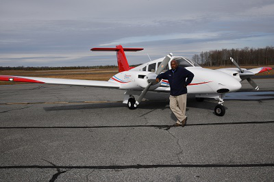 Twin-Engine Seminole MH 1