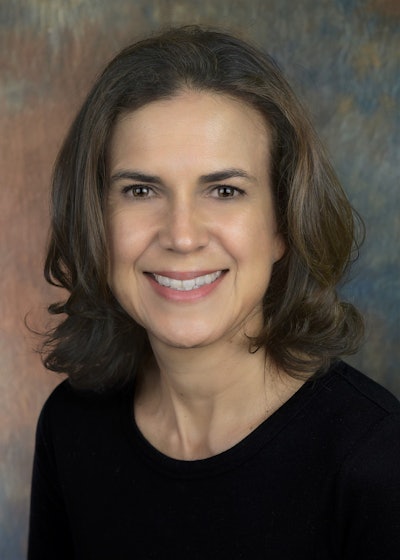 Dr. Lucia Gutiérrez