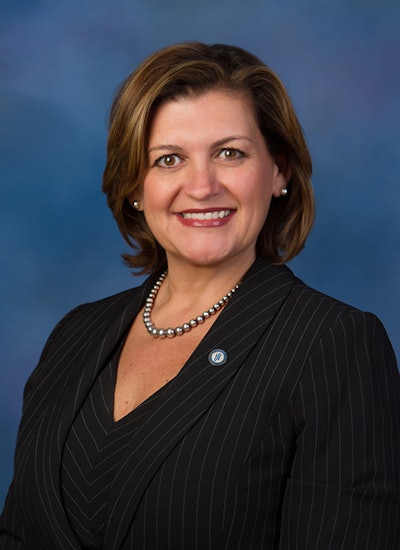 Dr. Paula P. Pando