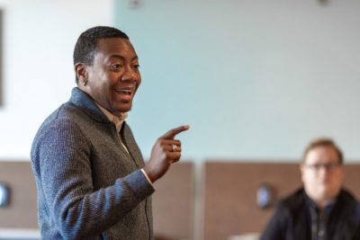 d-l-stewart-teaches-class-768&times;512