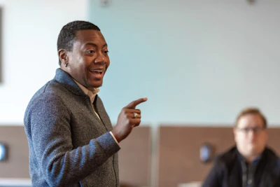 Photo of D-L Stewart teaching class