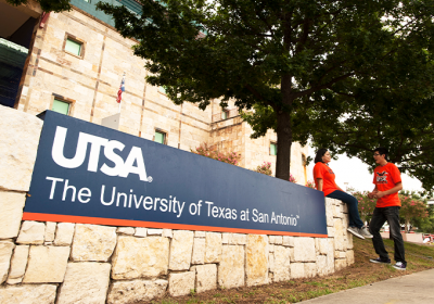 utsa-sign_frio-side-02_680