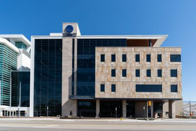 Daniel-and-Pamella-DeVos-Center-for-Interprofessional-Health-696&times;464