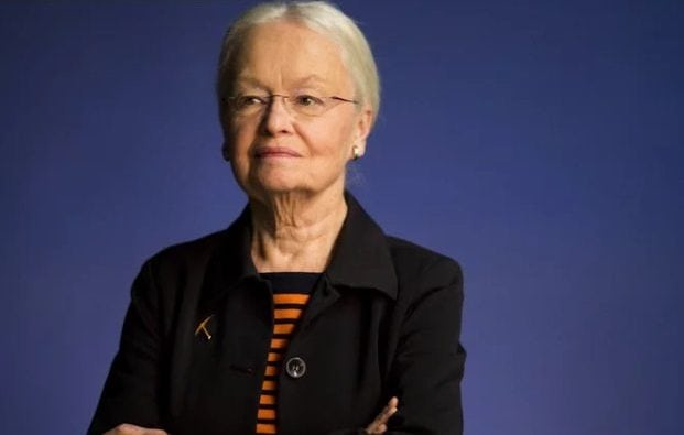 Dr. Diana Natalicio,