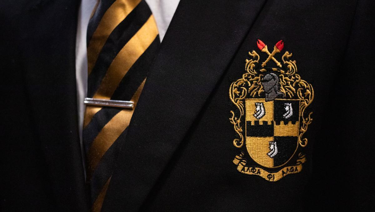 Alpha Phi Alpha crest