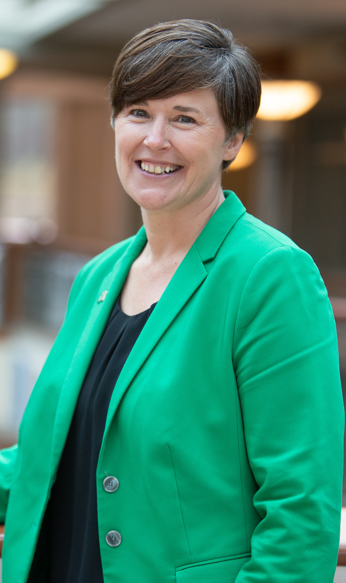 Dr. Jennifer Hall-Jones