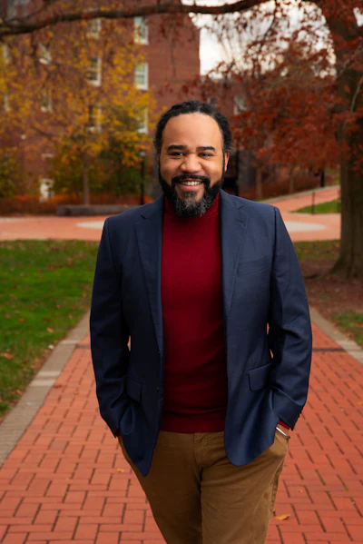 Dr. Roderick L Carey