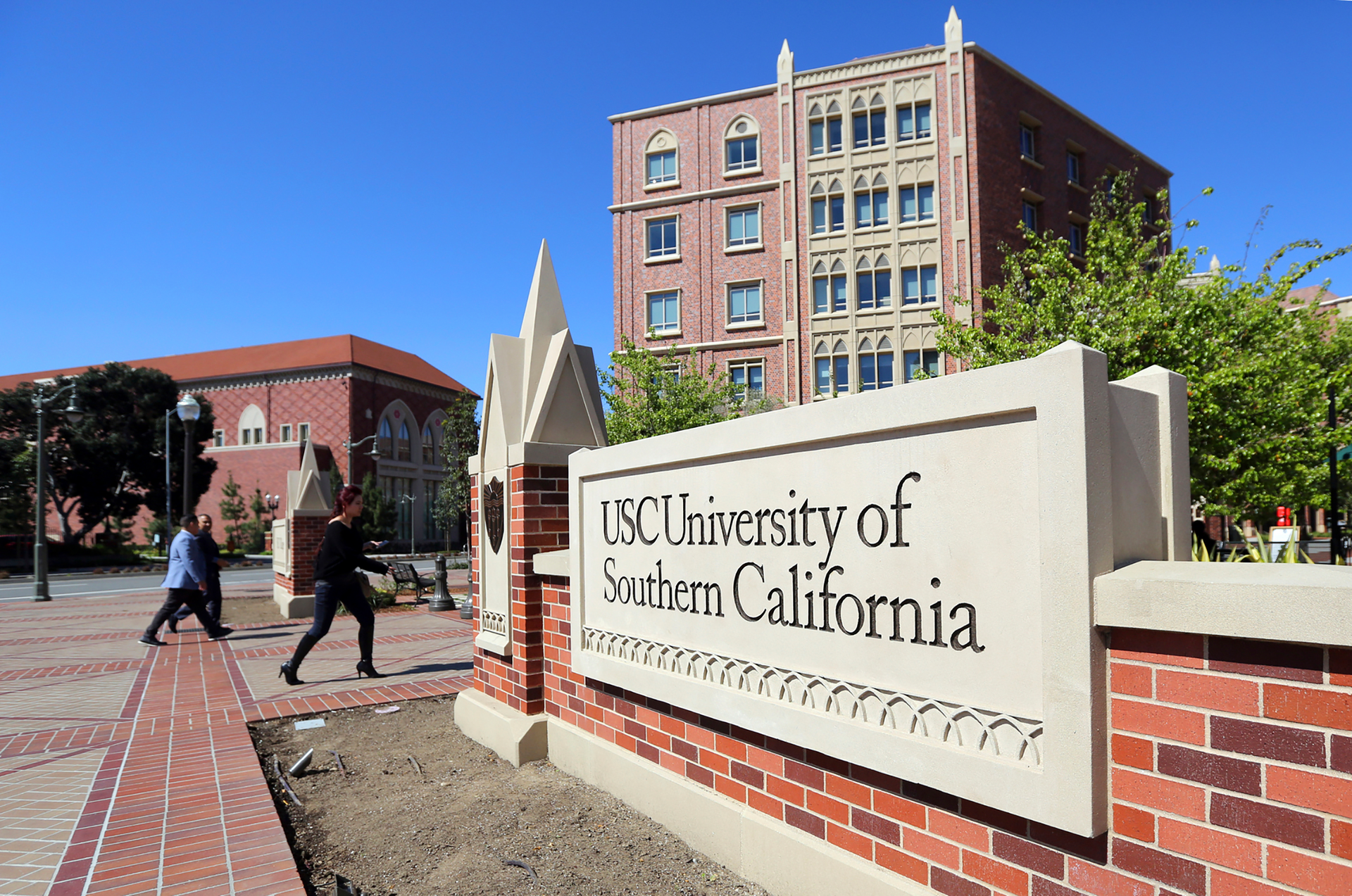 University of Southern California (USC)