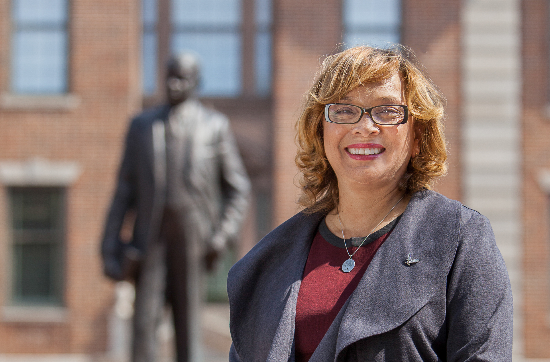 White Debra Saunders2