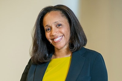 Dr. Nikki Edgecombe