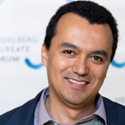 Dr. Hiram Lopez Valdez