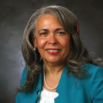 Narcisa Polonio Lois Elfman