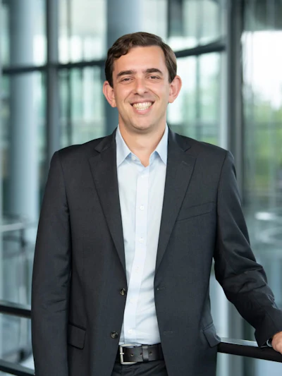 Dr. Zachary Bleemer, an assistant professor of economics at the Yale School of Management