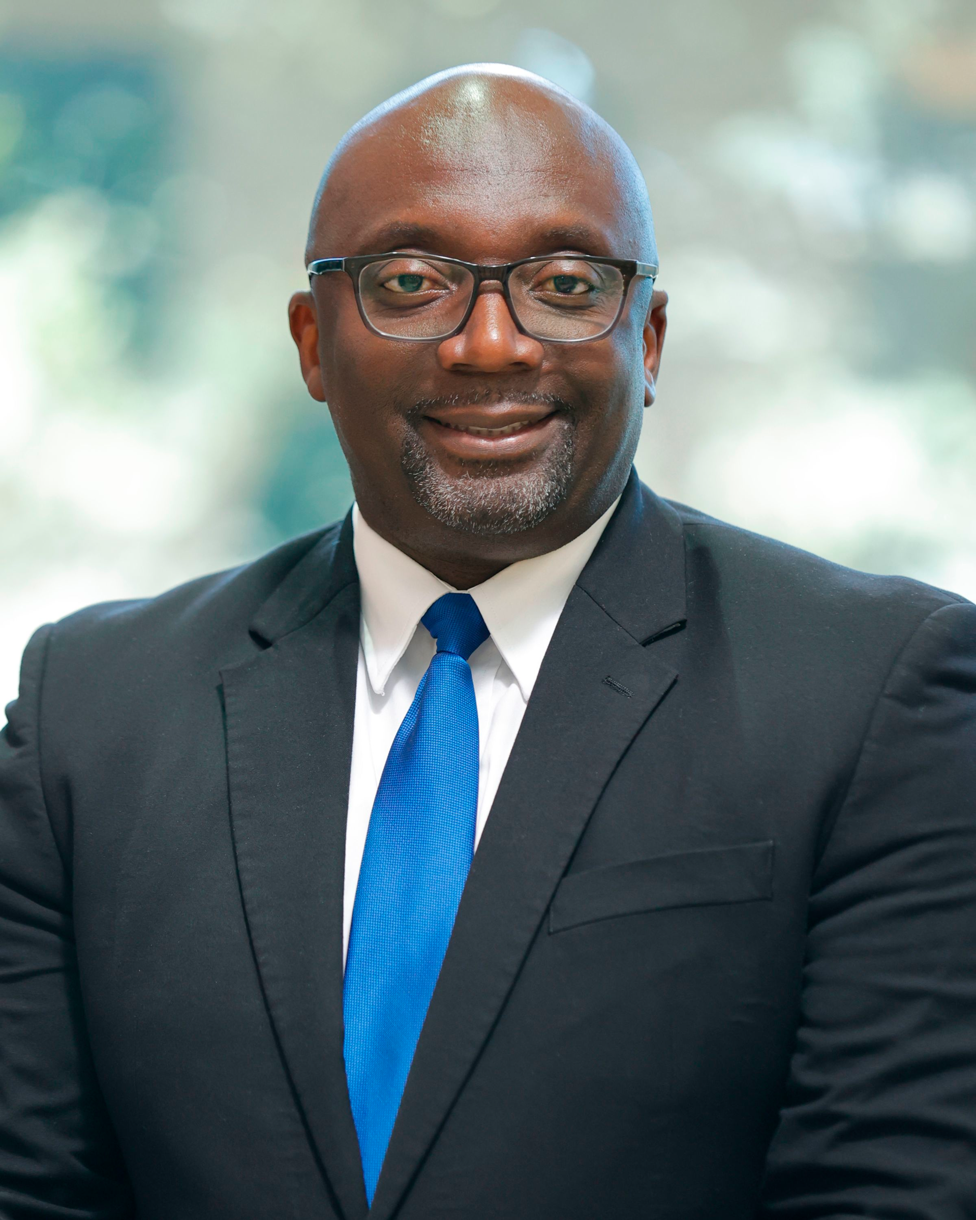 Dr. DeWayne Middleton