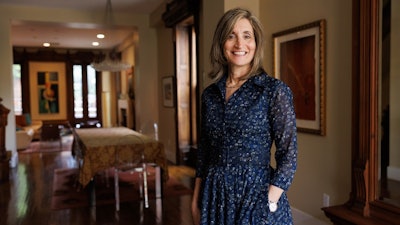 Dr. Julie Kornfeld