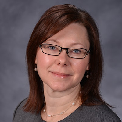 Dr. Lynn Akey
