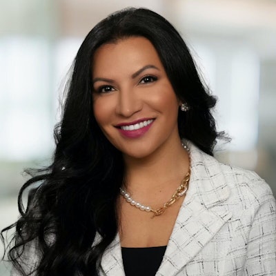Dr. Lizette Navarette