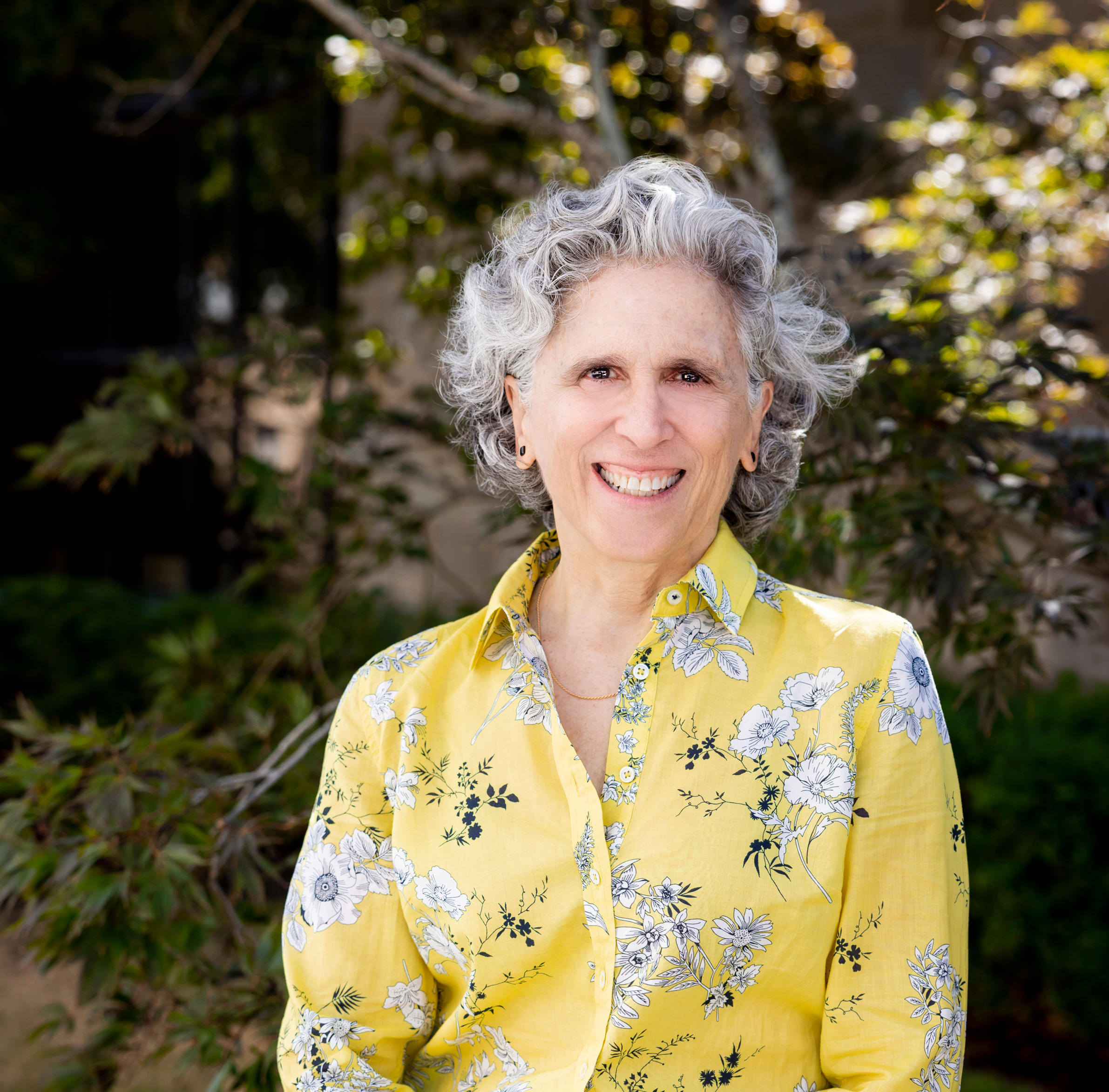 Dr Ana María Martínez Alemán