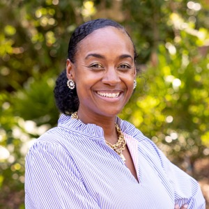 Dr. Maisha T Winn