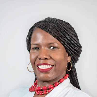 Nina Longino, executive director of iMentor, Chicago.