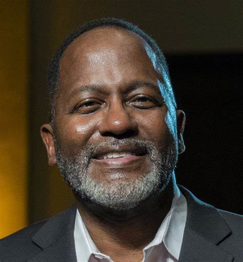 Dr. Parnell M. Lovelace, Jr