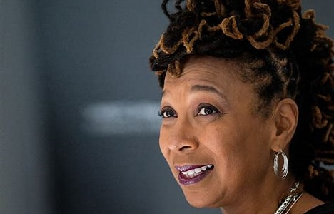 Kimberl&eacute; W. Crenshaw