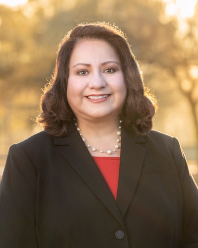 Dr. Dolores Duran-Cerda