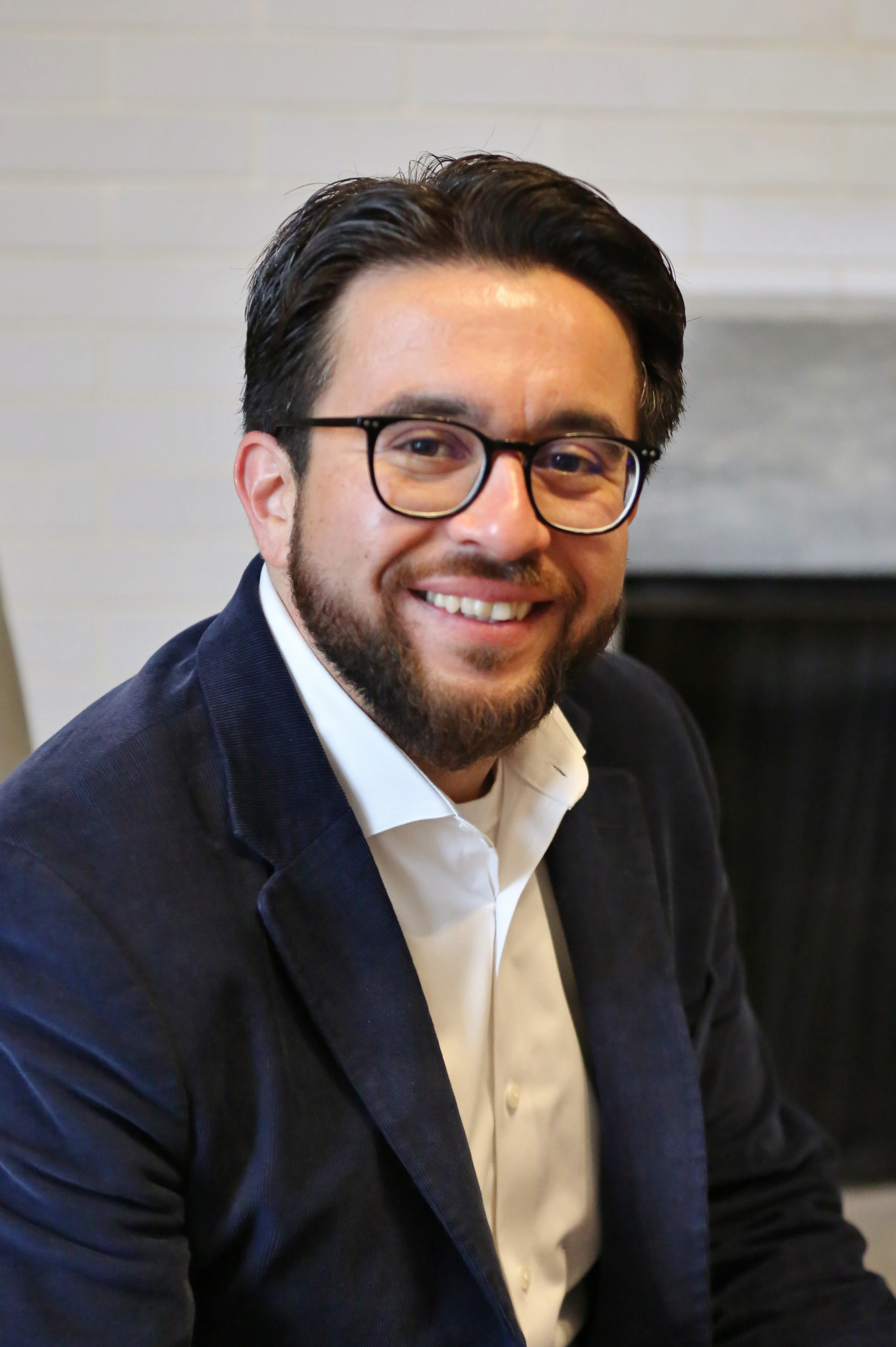 Dr. Jonathan D. Gomez