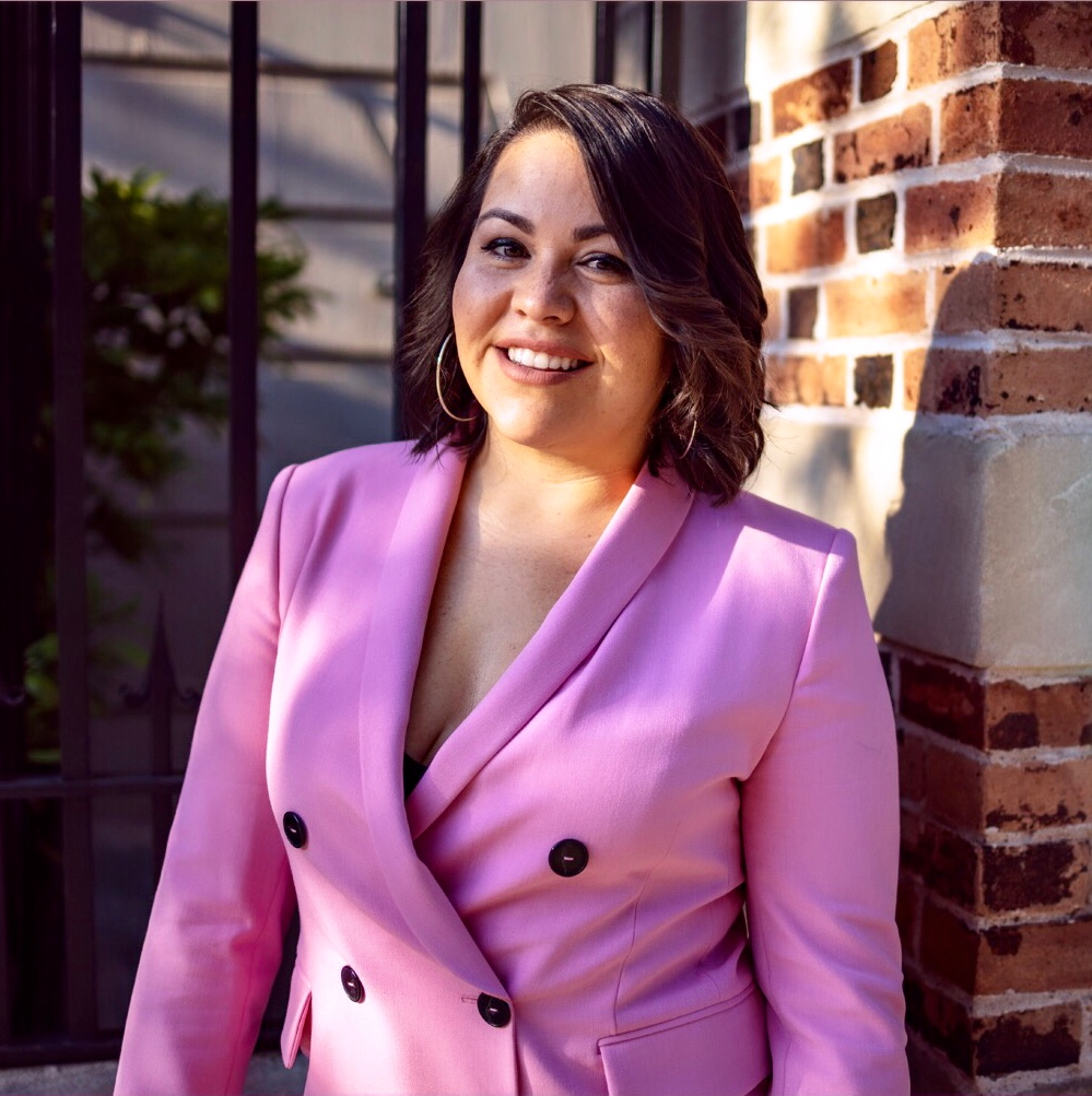 Dr Lola Esmieu Headshot